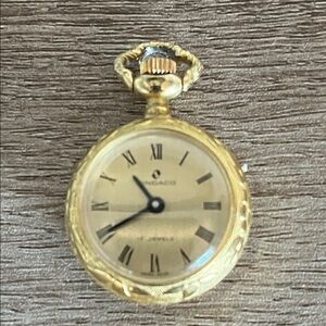 Sindaco Swiss Made 17 Jewel Pendant Watch 1960-1980 windup works